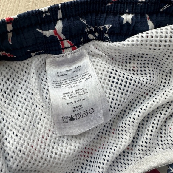 Columbia PFG Omni-Shade Lined Swim Trunks – American Flag Fish Print – Men’s XL - Picture 5 of 5
